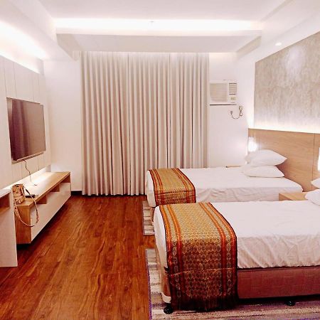 Cozy Suite Studio Type Condo In Matina Enclaves Davao Bagian luar foto