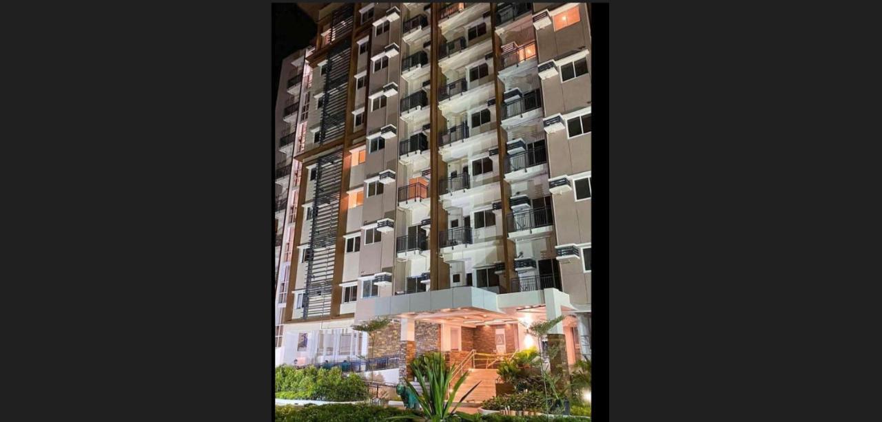 Cozy Suite Studio Type Condo In Matina Enclaves Davao Bagian luar foto